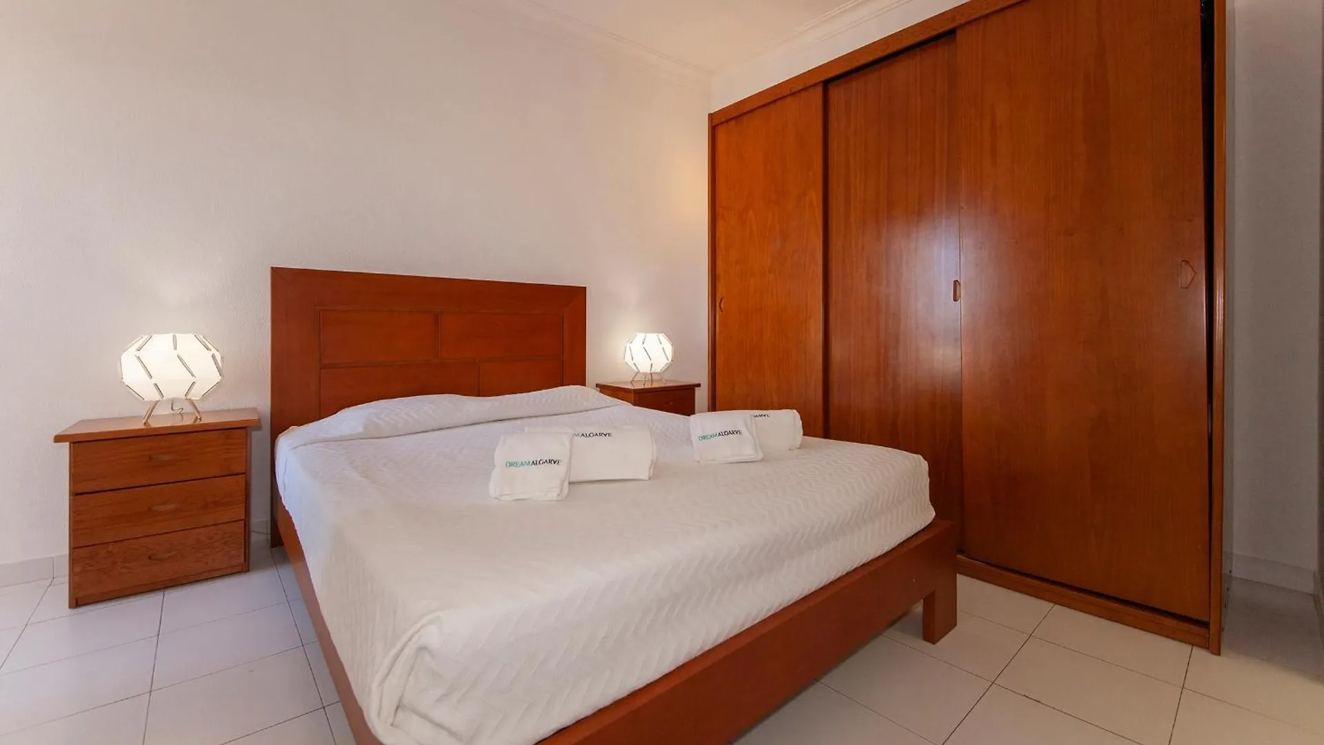 B25 - Candimar Beach Apartment Portimao