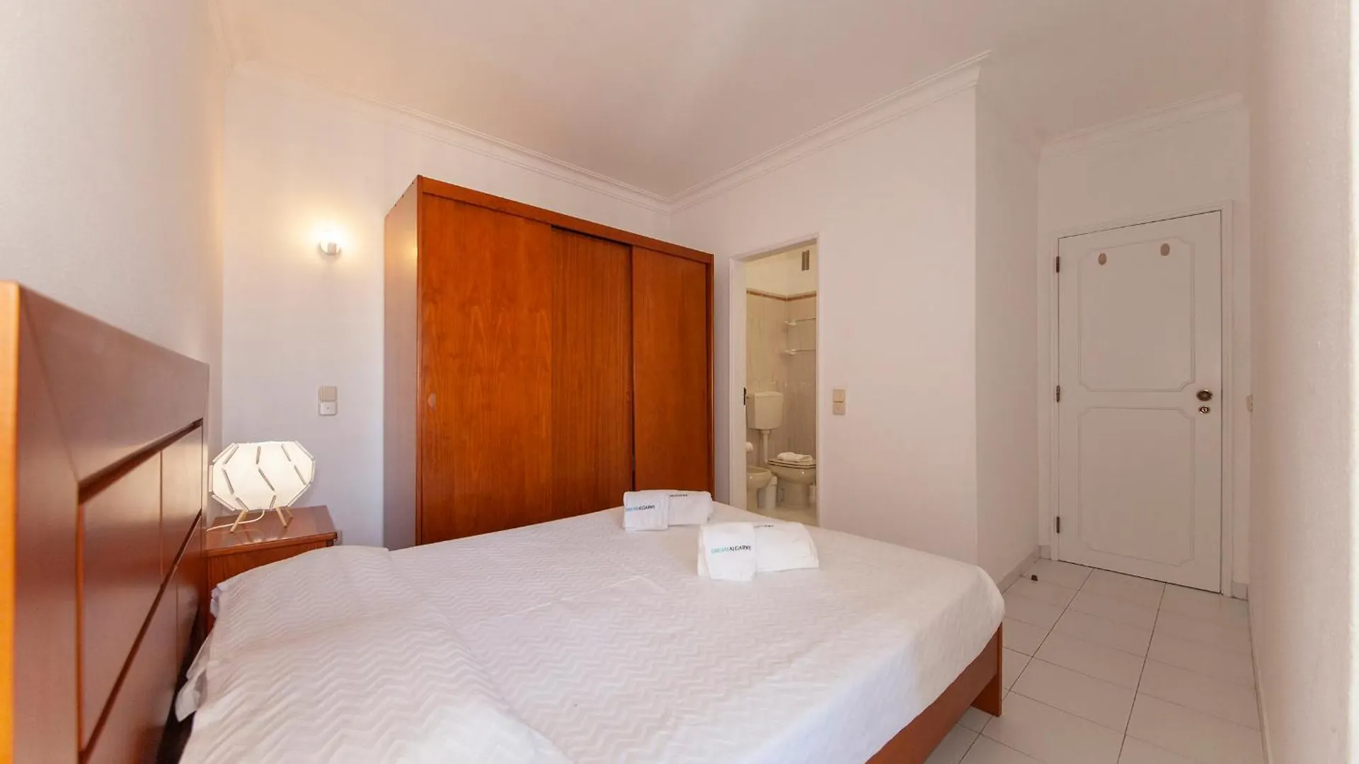 B25 - Candimar Beach Apartment Portimao