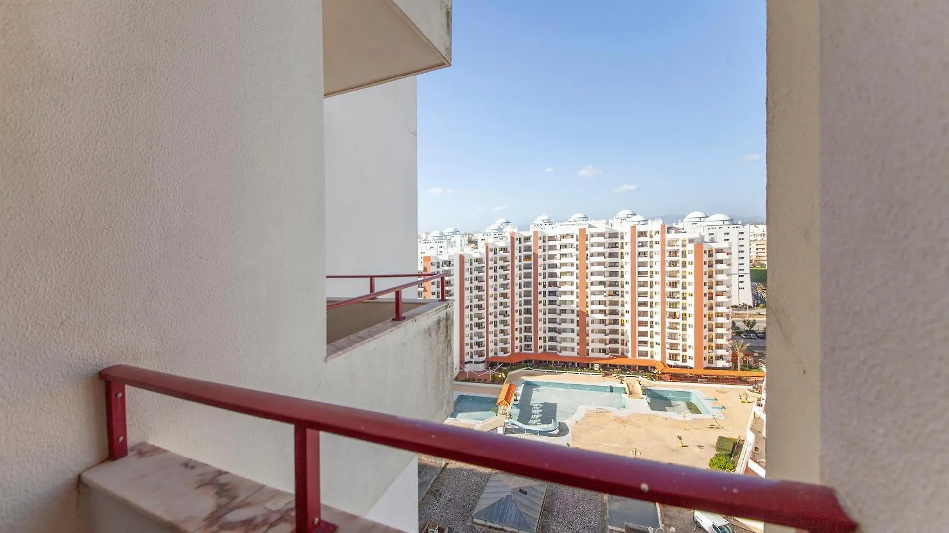 B25 - Candimar Beach Apartment Portimao Portugal