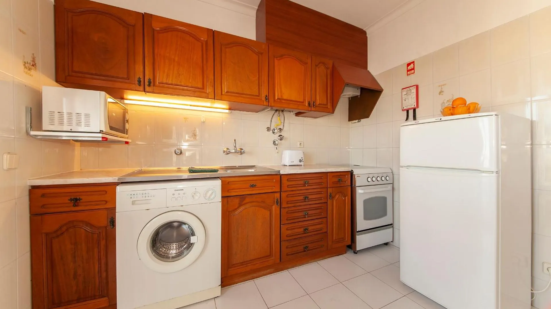 B25 - Candimar Beach Apartment Portimao